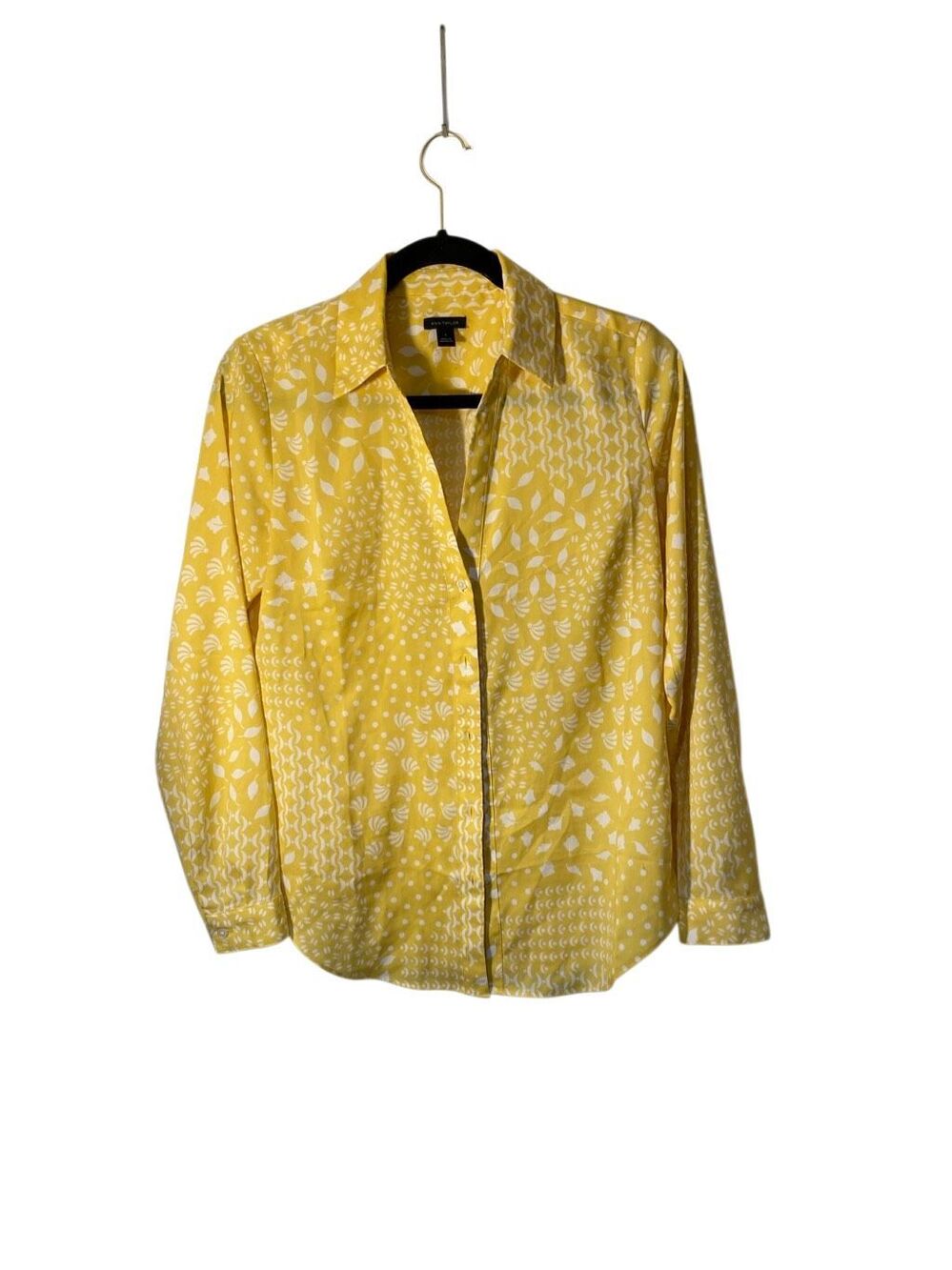 Ann Taylor women’s yellow & white button front long sleeve blouse S